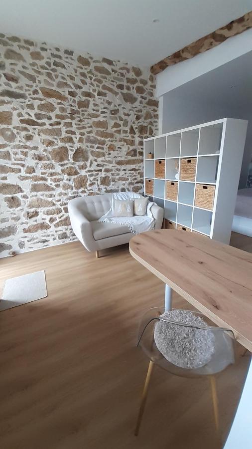 Gite Le St Aubinois Saint-Aubin-des-Ormeaux Екстериор снимка