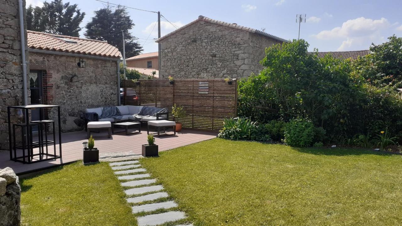 Gite Le St Aubinois Saint-Aubin-des-Ormeaux Екстериор снимка